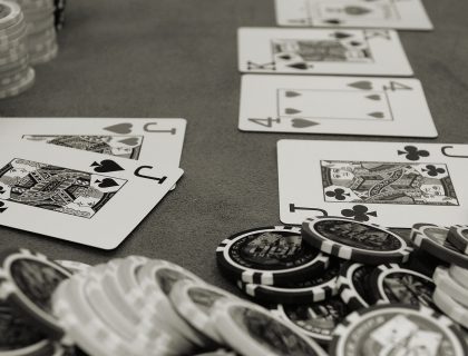 Pokrové pravidlá o ktorých nevedia ani skúsení pokroví hráči